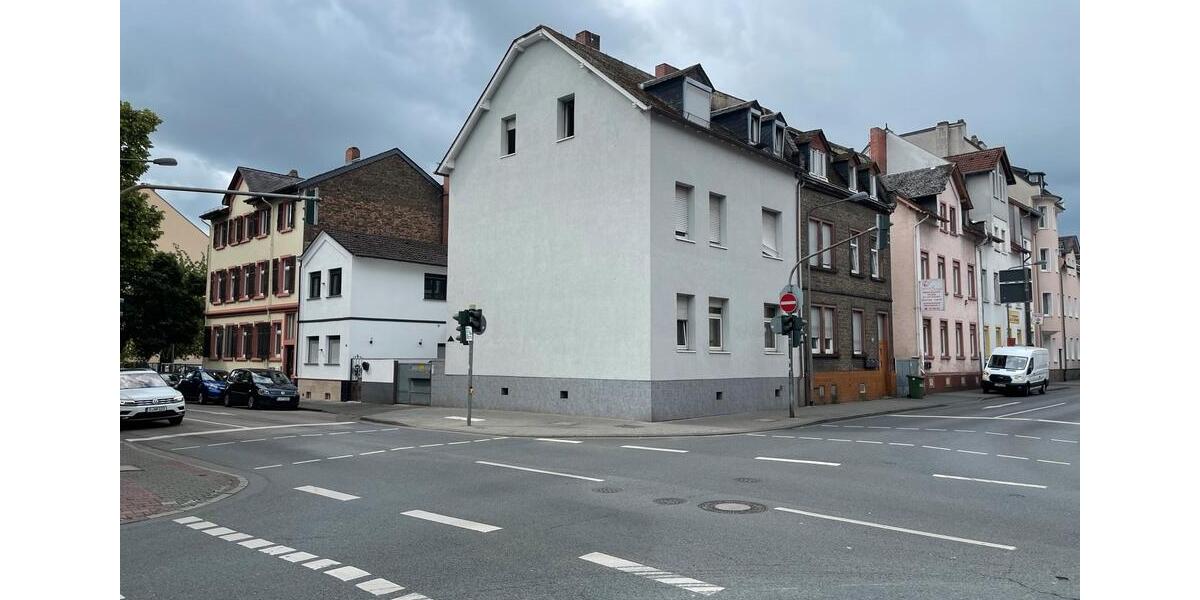 Mehrfamilienhaus, Wohnhaus Frankfurt am Main Unterliederbach - 9 Zimmer, 180 m&sup2;, 650.000&euro; | Angebot:26857844
