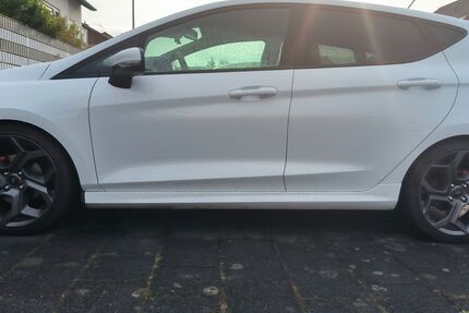 Ford Fiesta 47.000 km 20.900 &euro; Babenhausen 64832