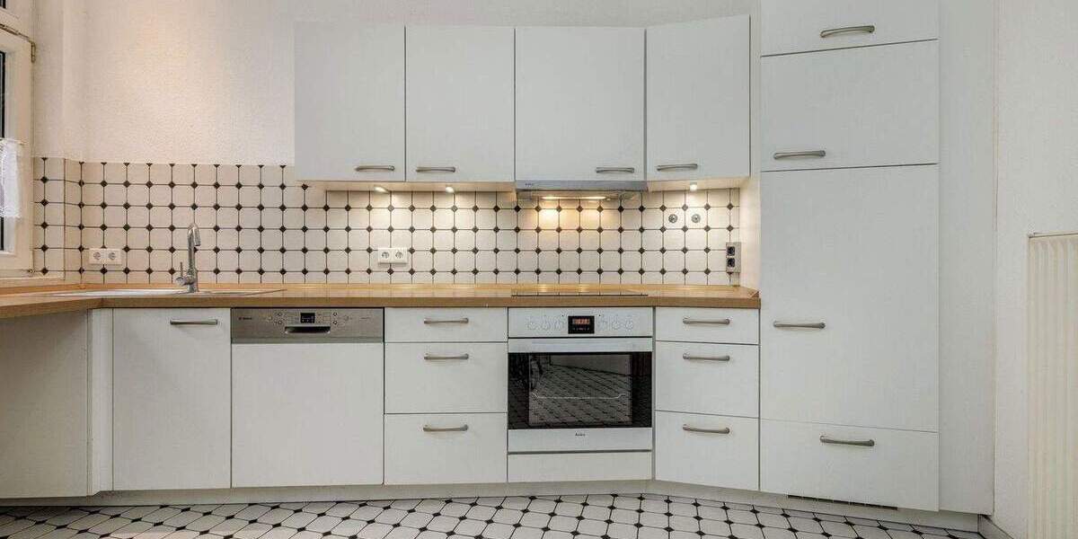 Etagenwohnung Frankfurt am Main Dornbusch - 3 Zimmer, 96 m&sup2;, 550.000&euro; | Angebot:25657616