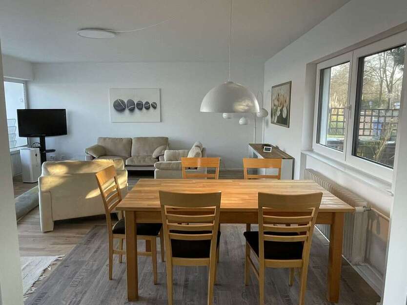 Haus zum Mieten in Hattersheim 1.950 € 99 m²
