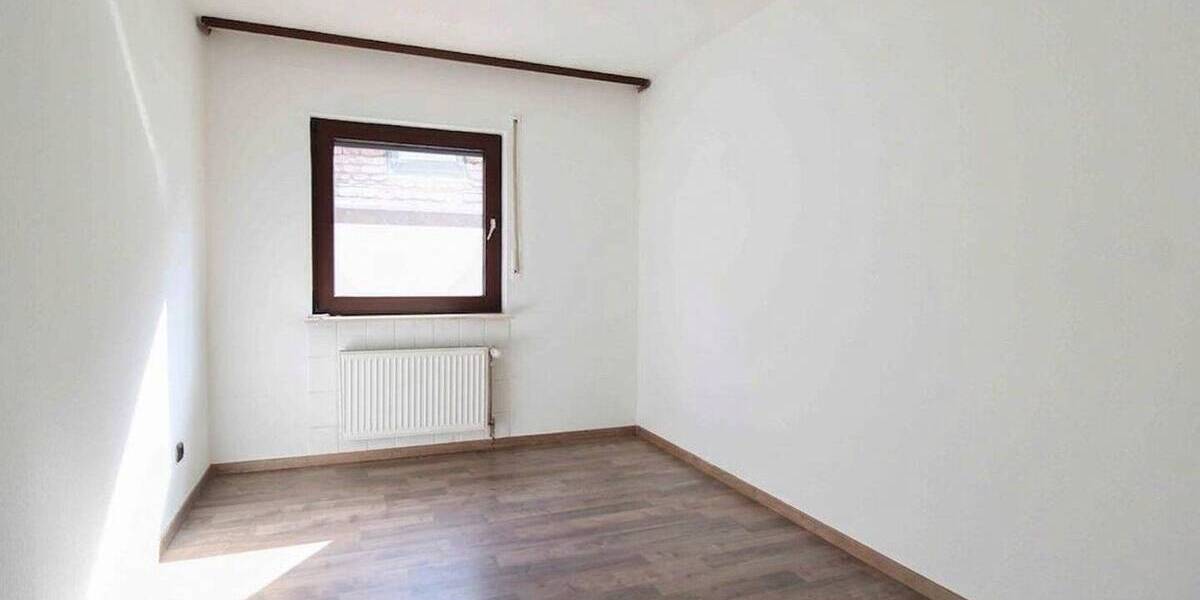 Etagenwohnung Frankfurt am Main Seckbach - 3 Zimmer, 94 m&sup2;, 449.000&euro; | Angebot:26344675