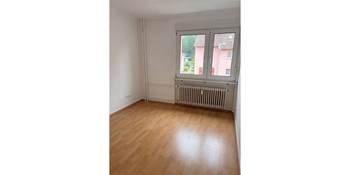 Etagenwohnung Erzhausen - 3 Zimmer, 81 m&sup2;, 1.150&euro; | Angebot:26851781