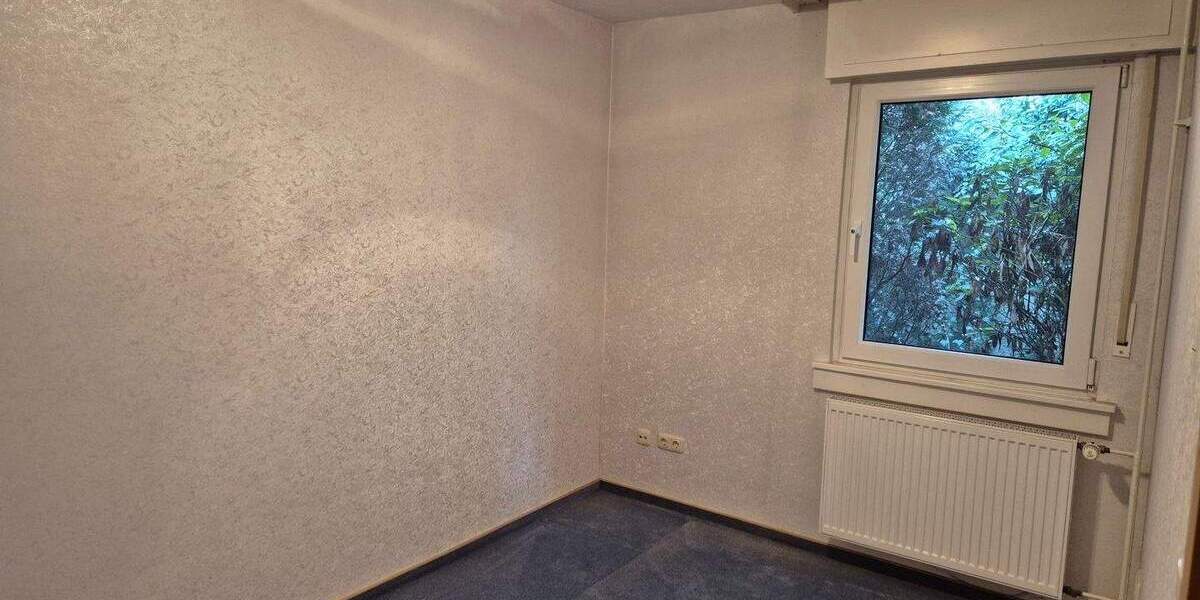 Einfamilienhaus Egelsbach - 6 Zimmer, 130 m&sup2;, 420.000&euro; | Angebot:25661014