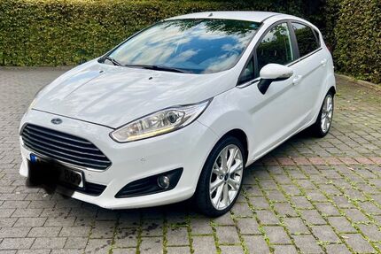 Ford Fiesta 157.000 km 4.990 € Wiesbaden 65197