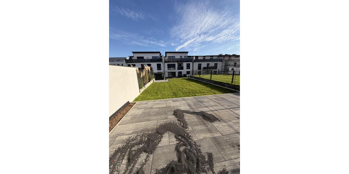 NEUBAU Doppelhaushälfte – Optimal für Arbeiten & Wohnen unter einem Dach (Erstbezug) 7 zimmer