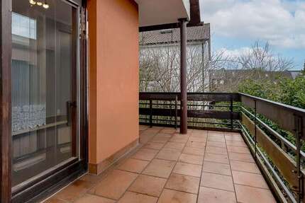 Wohnung Hofheim am Taunus - 3 Zimmer, 96 m&sup2;, 349.000&euro; | Angebot:25795377