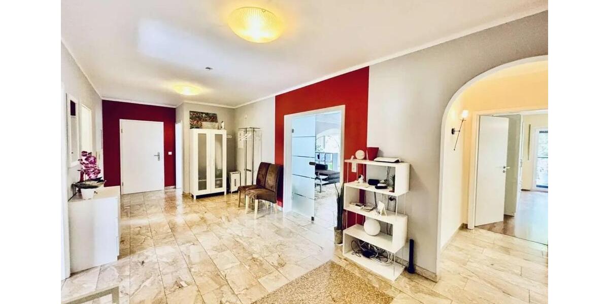 Moderne Penthouse-Wohnung in exklusiver Lage 5 zimmer