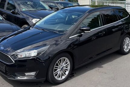 Ford Focus 135.000 km 5.499 &euro; Frankfurt am Main 60486