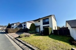 Wehrheim: Ideales Einfamilienhaus in kinderfreundlicher Lage mit viel Platz für die Familie! - Einfamilienhaus Wehrheim | Angebot:25976912