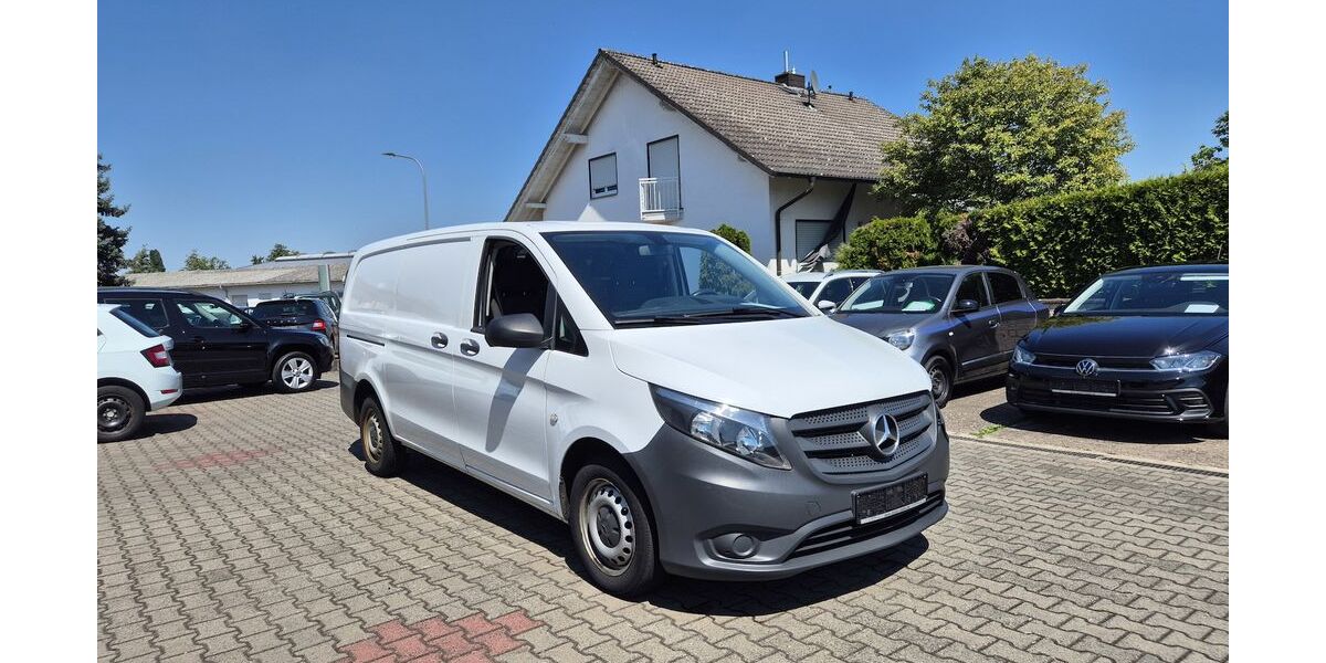 Mercedes-Benz Vito 217.050 km 7.990 &euro; Rodgau 63110