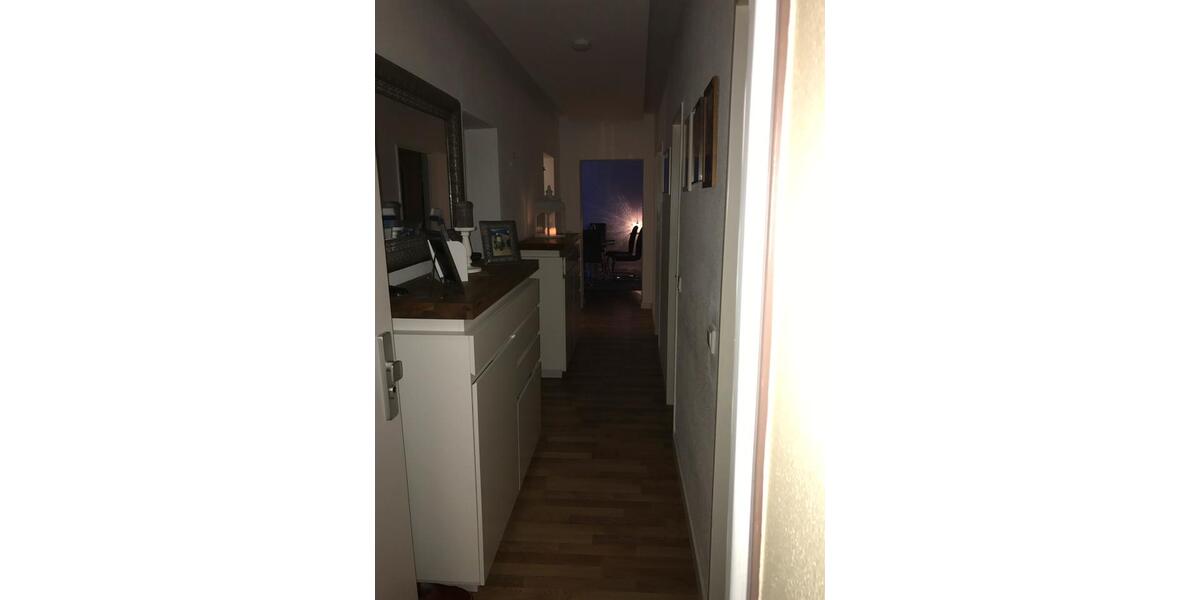 Helle 4-Zimmer Wohnung mit Balkon in Bad Homburg 4 zimmer