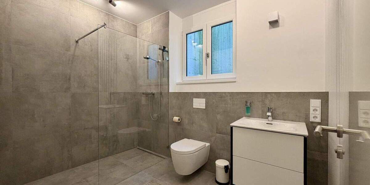 Doppelhaushälfte Offenbach Offenbach am Main - 7 Zimmer, 198 m&sup2;, 919.000&euro; | Angebot:25802099