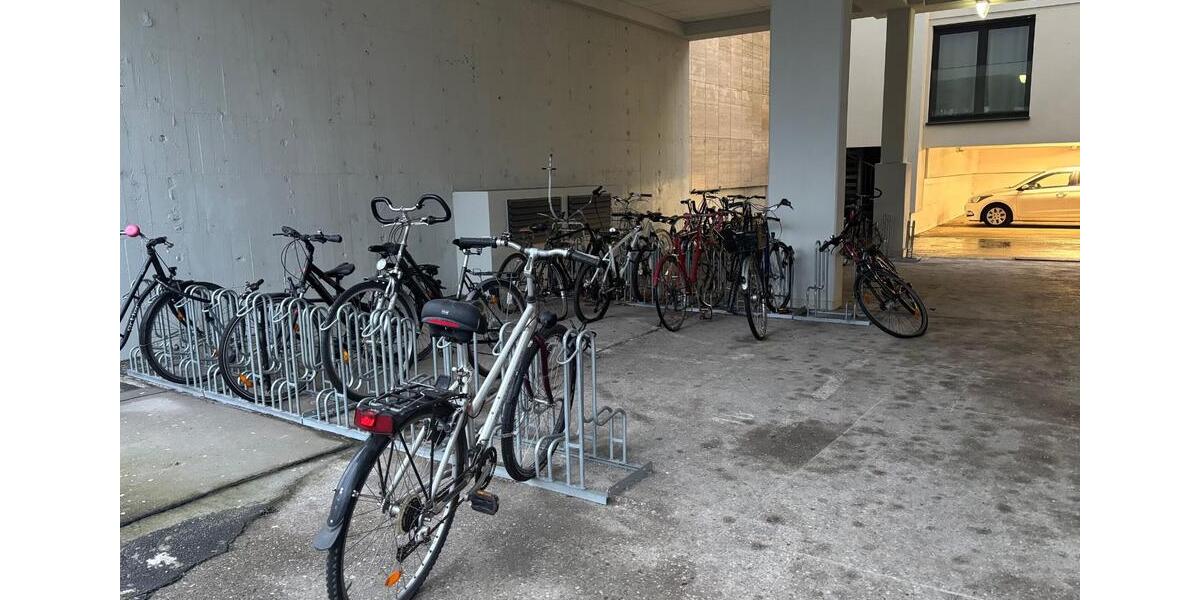 Etagenwohnung Frankfurt am Main Bornheim - 1 Zimmer, 29 m&sup2;, 830&euro; | Angebot:24964276