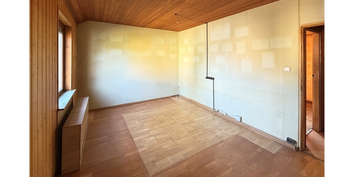 Neu-Isenburg Buchenbusch: Reihenmittelhaus in verkehrsberuhigter Wohnlage! - Reihenhaus Neu-Isenburg Isenburg | Angebot:26677070