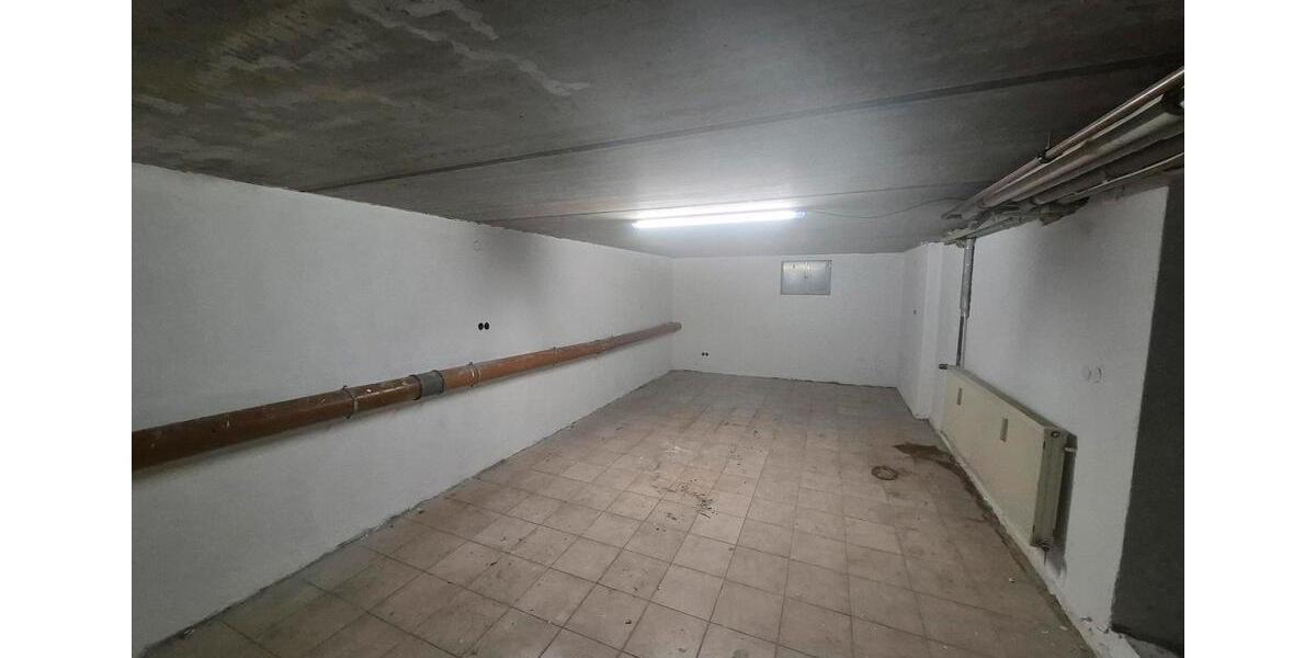 Lagerraum 35qm, Untergeschoss zimmer