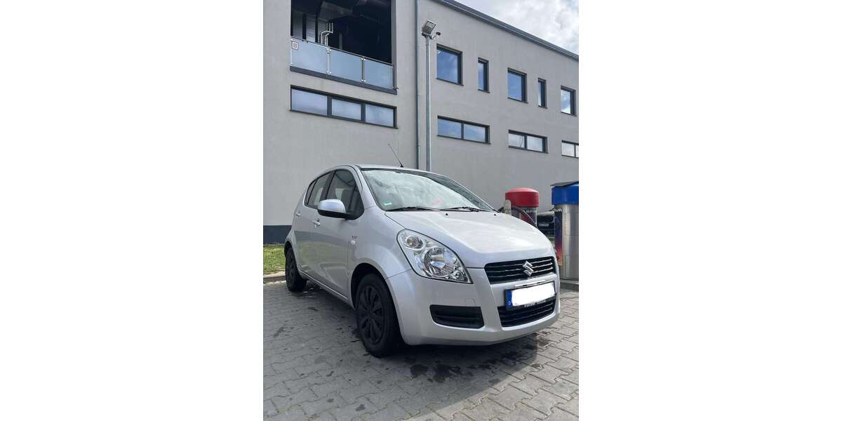 Suzuki Splash 49.083 km 5.000 &euro; Rüsselsheim 65428