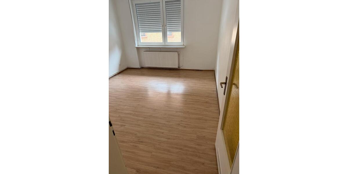 Erdgeschoßwohnung Frankfurt am Main West - 1 Zimmer, 20 m&sup2;, 750&euro; | Angebot:25718519