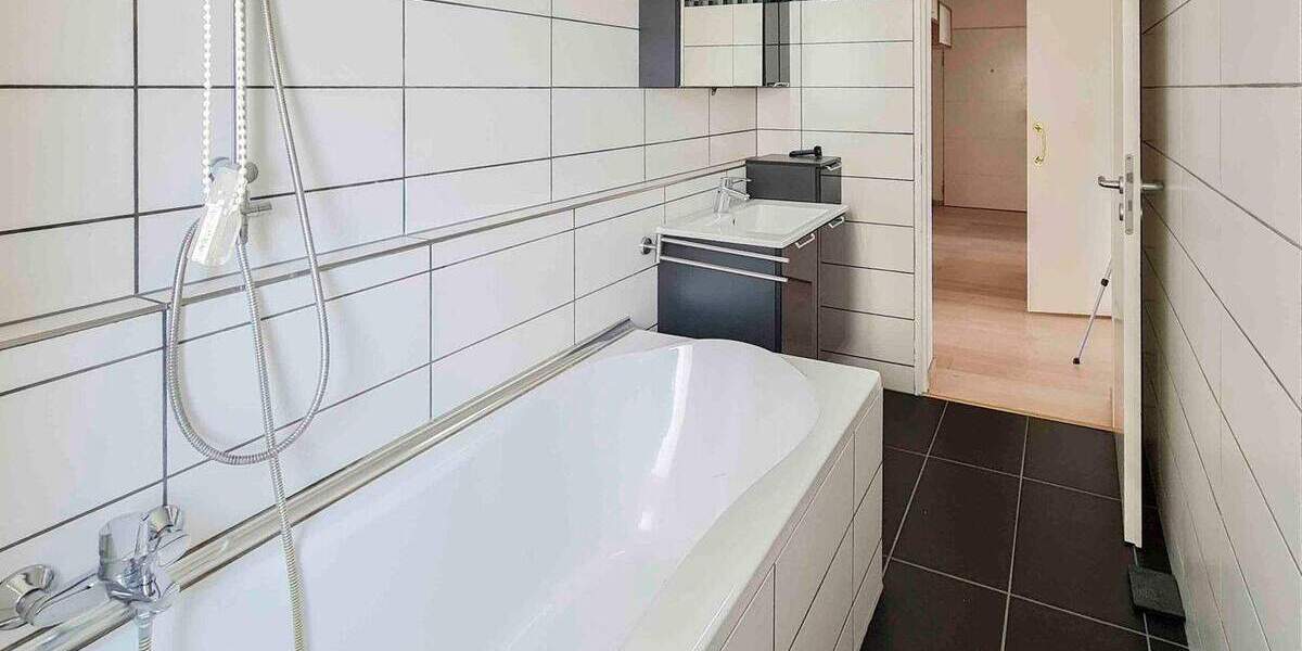 Etagenwohnung Rodgau Nieder-Roden - 3 Zimmer, 78 m&sup2;, 159.000&euro; | Angebot:25705612