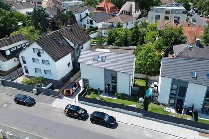 Haus Offenbach am Main Buchrain - 5 Zimmer, 161 m&sup2;, 2.750&euro; | Angebot:25419523