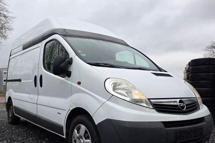 Opel Vivaro 84.000 km 9.490 &euro; Frankfurt am Main 60486
