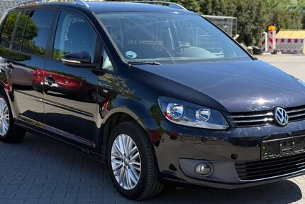VW Touran 179.000 km 7.900 &euro; Heusenstamm 63150