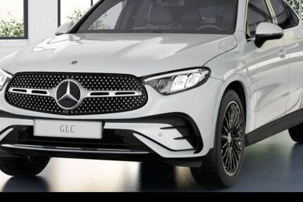 Mercedes-Benz GLC 300 9.900 km 70.990 &euro; Frankfurt 60488