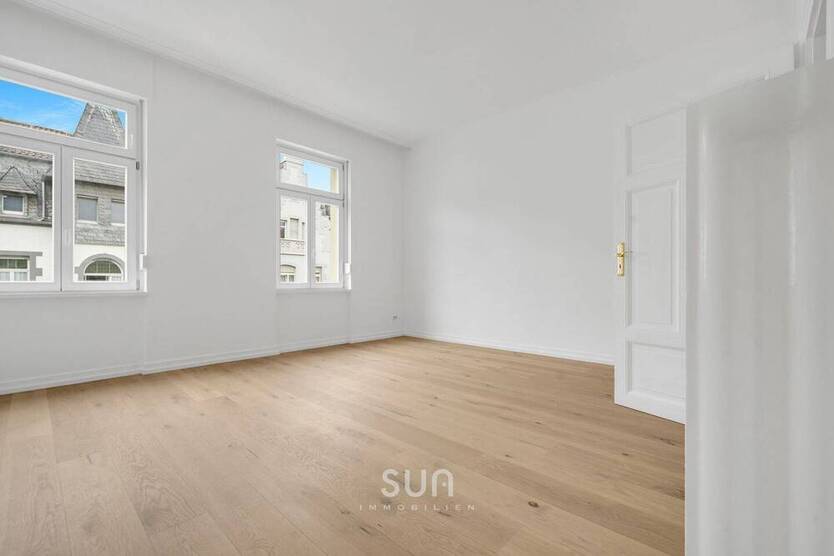 ALTBAUJUWEL - perfekt saniert, einzigartig gelegen!