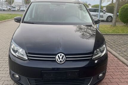 VW Touran 255.000 km 5.999 &euro; Dietzenbach 63128