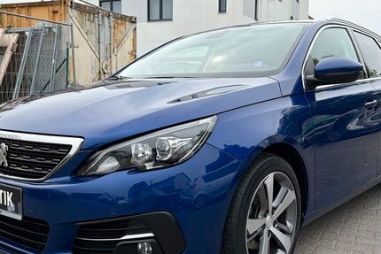 Peugeot 308 93.000 km 10.990 &euro; Egelsbach 63329
