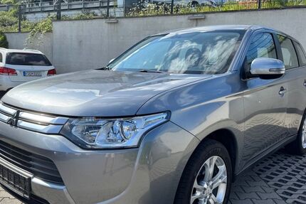 Mitsubishi Outlander 114.850 km 8.990 € Kelkheim 65779