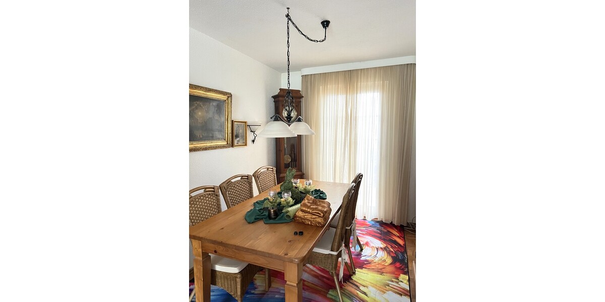 Doppelhaushälfte in Bestlage von Dreieich-Buchschlag mit großem Grundstück & Ausbaupotenzial! - Doppelhaushälfte Dreieich | Angebot:25904985