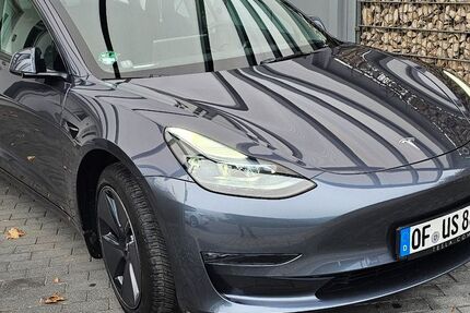 Tesla Model 3 35.969 km 29.459 &euro; Seligenstadt 63500