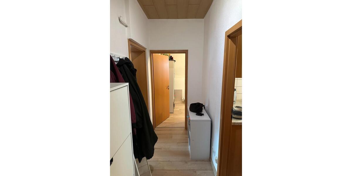 Dachgeschoßwohnung Frankfurt am Main Bergen-Enkheim - 2 Zimmer, 45 m&sup2;, 700&euro; | Angebot:25756781