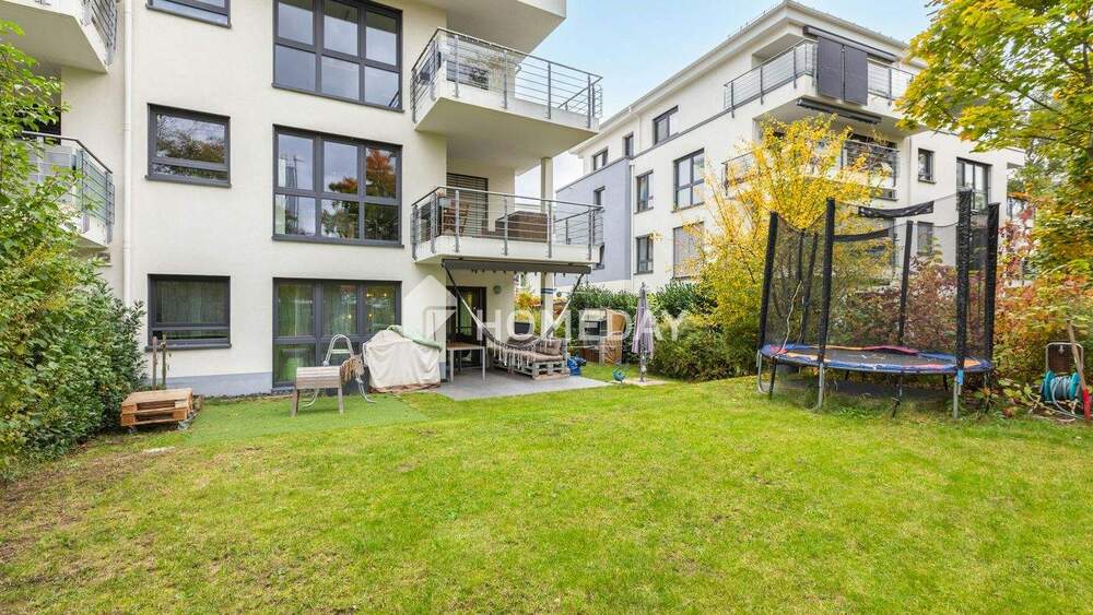 Neuwertige 4-Zimmer-Gartenwohnung mit Townhouse-Feeling, Kamin und verschließbarem TG-Stellplatz 4 zimmer