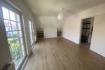 Etagenwohnung Rosbach von der Höhe Rodheim - 2 Zimmer, 72 m&sup2;, 950&euro; | Angebot:26927533
