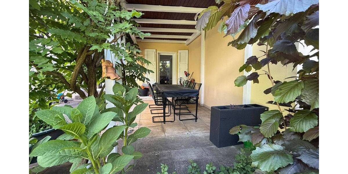 Einfamilienhaus Frankfurt am Main Praunheim - 8 Zimmer, 256 m&sup2;, 1.250.000&euro; | Angebot:26187656