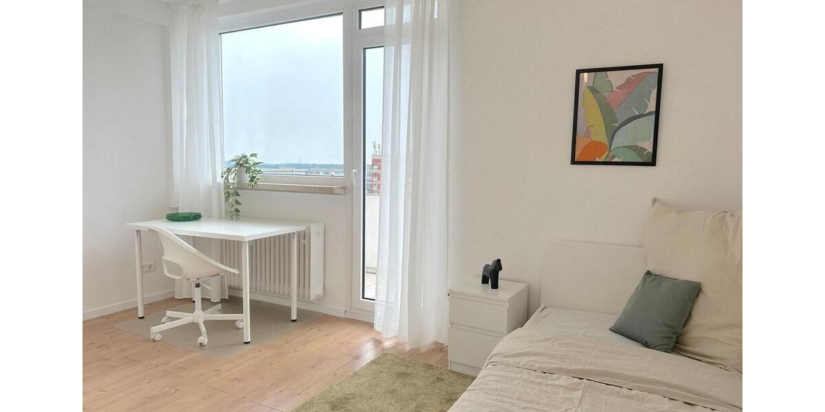 Zimmer frei in 3er-WG mit Balkon – Luthmerstraße 53, Frankfurt am Main 1 zimmer