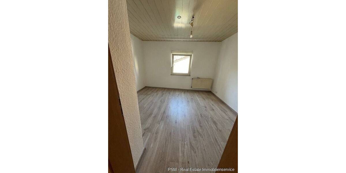 Mehrfamilienhaus, Wohnhaus Mörfelden-Walldorf Walldorf - 6 Zimmer, 120 m&sup2;, 500.000&euro; | Angebot:26908511
