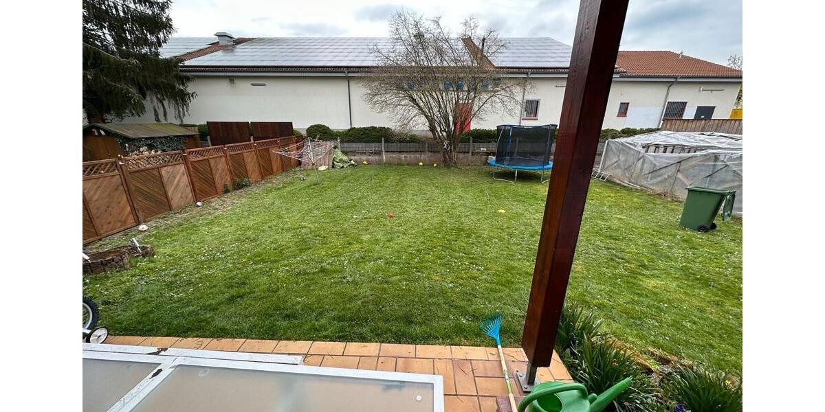 2-Familienhaus - OHNE KÄUFERPROVISION! 8 zimmer