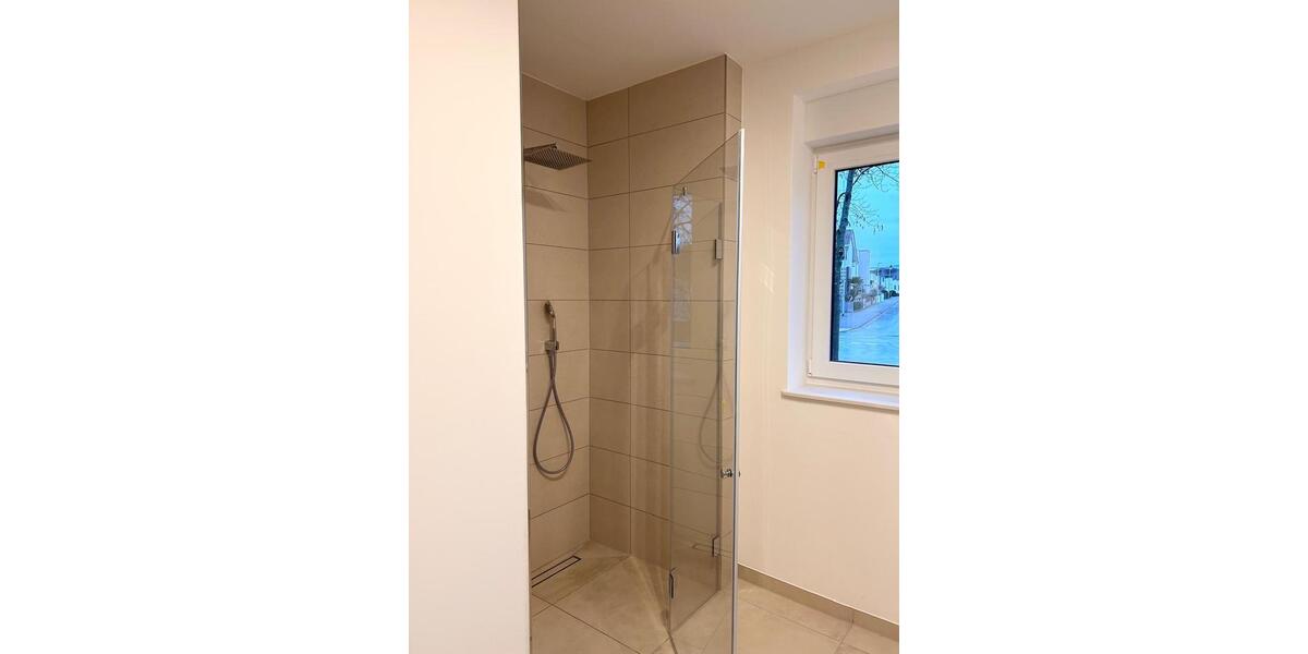 Erdgeschoßwohnung Frankfurt am Main Gallus - 2 Zimmer, 65 m&sup2;, 1.380&euro; | Angebot:26339672