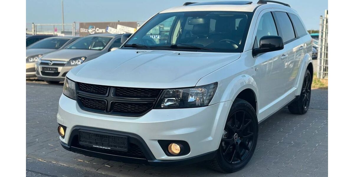 Fiat Freemont 188.000 km 8.399 &euro; Dietzenbach 63128