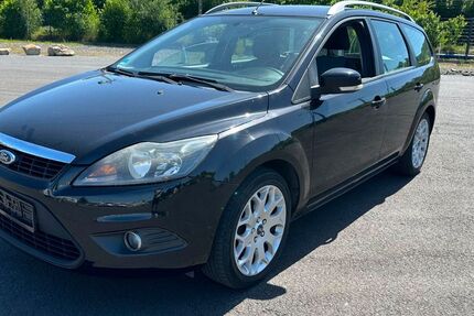 Ford Focus 145.000 km 2.990 &euro; Karben 61184