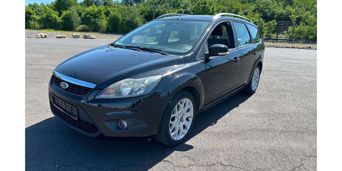 Ford Focus 145.000 km 2.990 &euro; Karben 61184