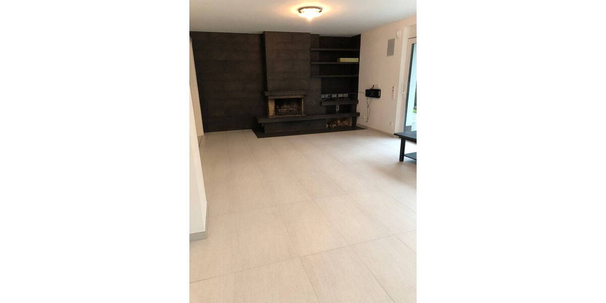 Einfamilienhaus Dreieich Buchschlag - 9 Zimmer, 300 m&sup2;, 4.390&euro; | Angebot:26712738