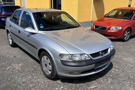 Opel Vectra 57.000 km 2.990 &euro; Friedberg 61169