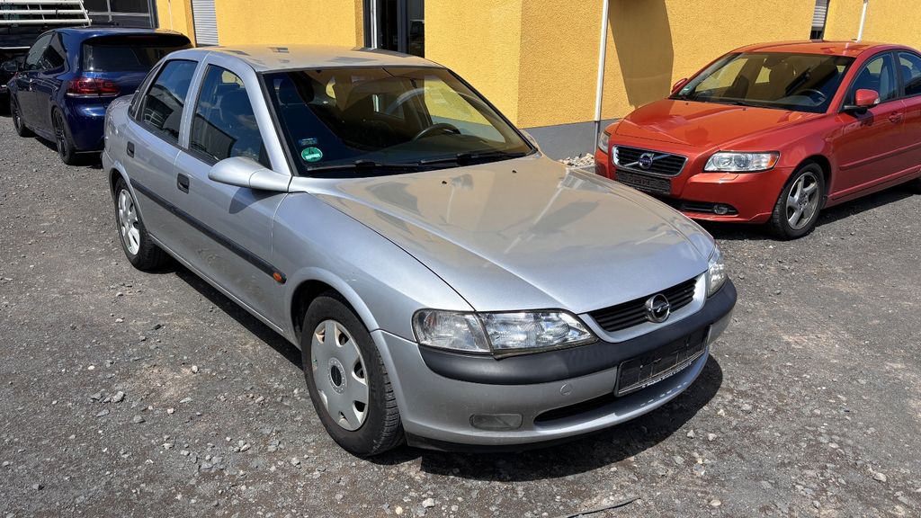 Opel Vectra 57.000 km 2.990 &euro; Friedberg 61169