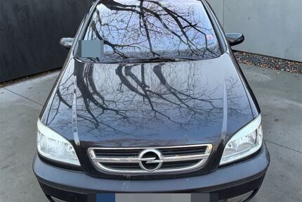 Opel Zafira 213.719 km 999 &euro; Frankfurt am Main 60433