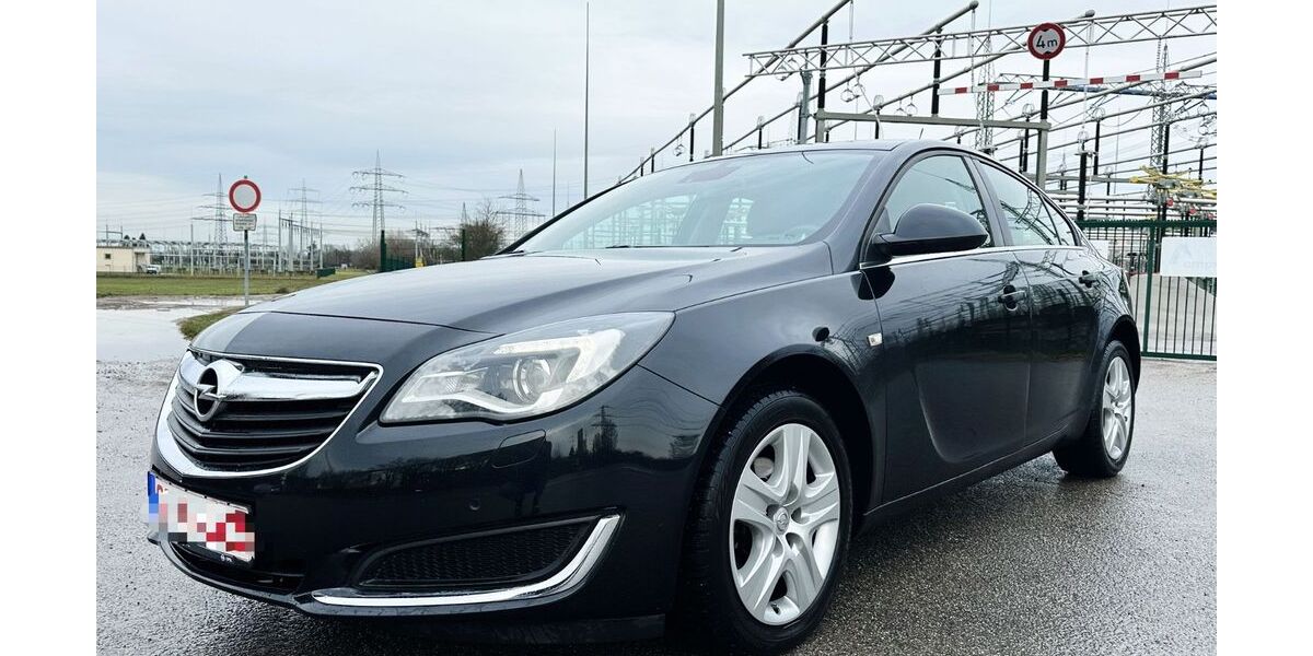 Opel Insignia 125.853 km 8.490 &euro; Mörfelden-Walldorf 64546