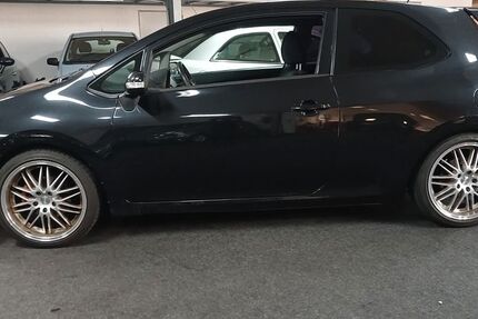 Toyota Auris 149.000 km 5.995 &euro; Rüsselsheim 65428
