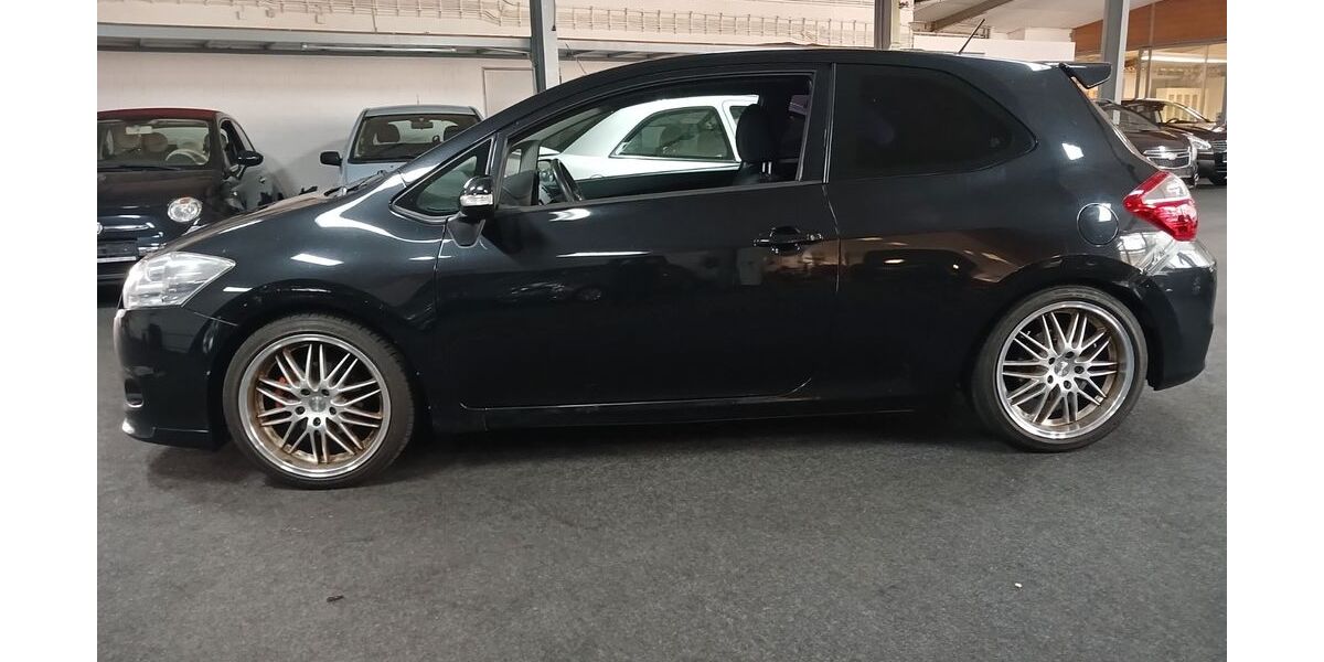 Toyota Auris 149.000 km 6.190 &euro; Rüsselsheim 65428